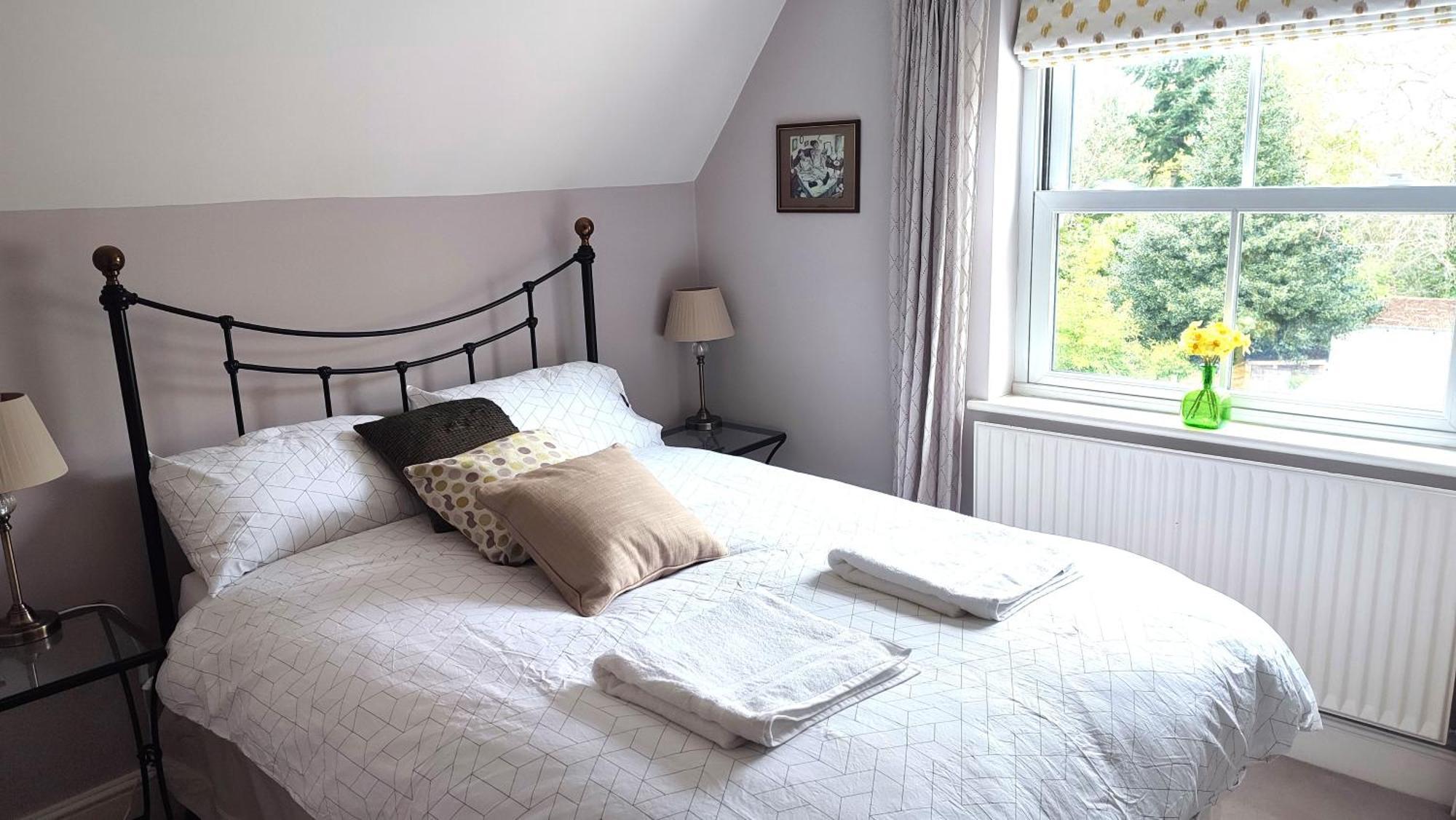 3 Bedroom Cottage In Sunninghill, Ascot 外观 照片